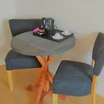 Zenao Apartahotel 3*