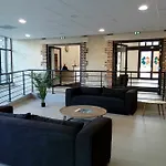 Zenao Apartahotel