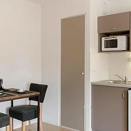 Aparthotel Zenao 3*