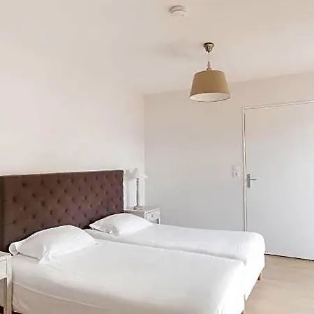 Aparthotel Zenao 3*