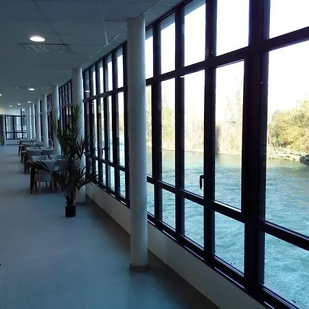 公寓式酒店 Zenao 3*