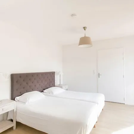 Zenao Apartahotel