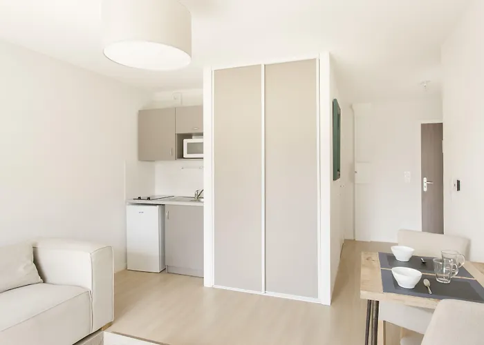 Apartahotel Zenao 3*