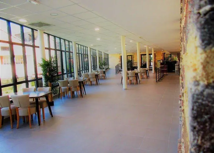 Apartahotel Zenao 3*